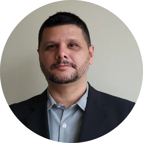 Fábio Boechie - Contador na Opinião Contadores, especialista em consultoria tributária e planejamento fiscal Fábio Boechie, contador na Opinião Contadores, especializado em consultoria tributária e planejamento fiscal.